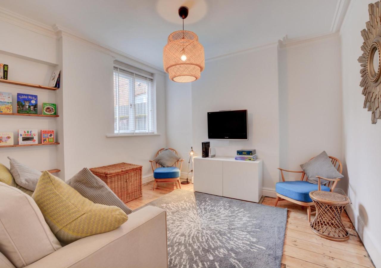 Stones Throw Cromer Exterior foto